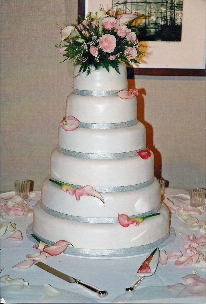Wedding cake 25